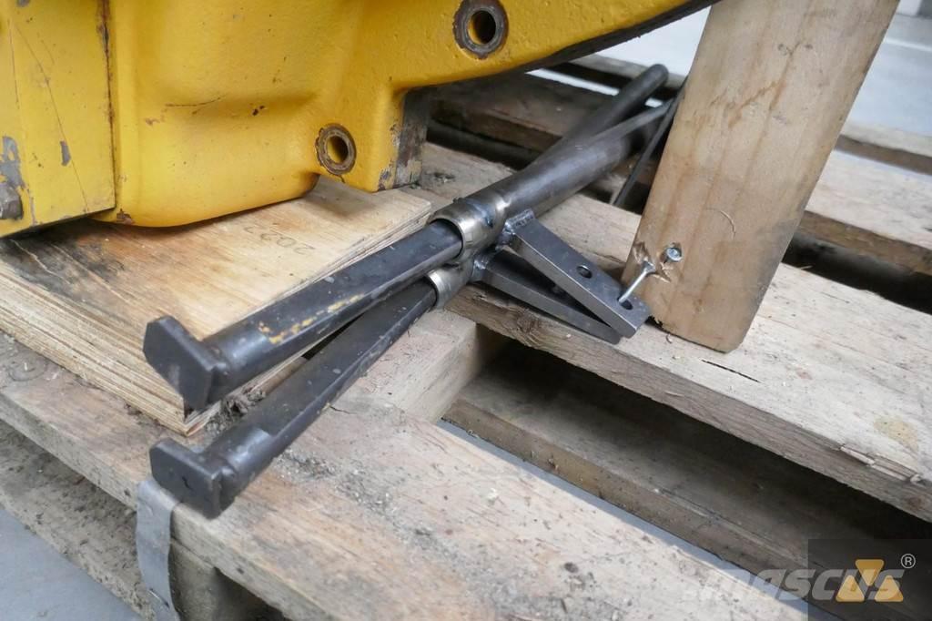 CAT 105-8185 Коробки передач