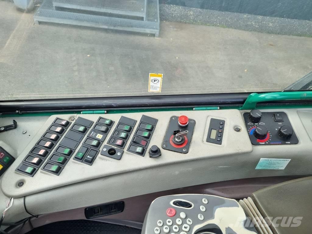 John Deere 1070 D Харвестеры