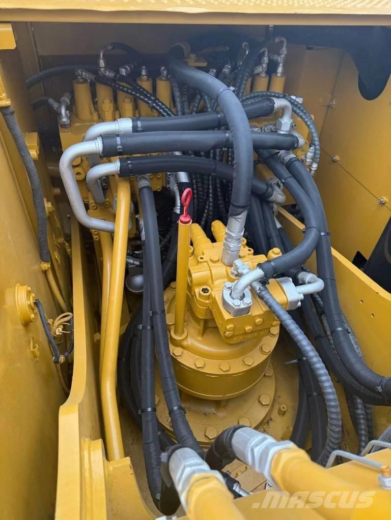 CAT 320 D Гусеничные экскаваторы