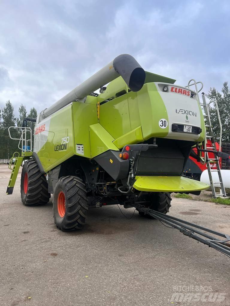 CLAAS Lexion 750 Зерноуборочные комбайны