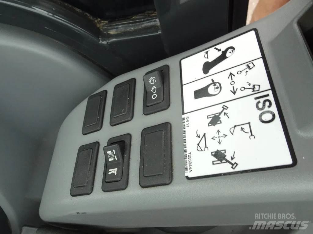 Bobcat E19 Мини-экскаваторы