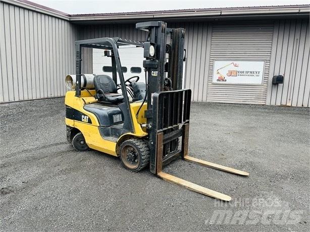 CAT C 6000 Контейнерные вилочные погрузчики
