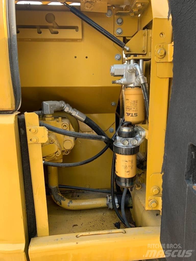 CAT 307D Гусеничные экскаваторы
