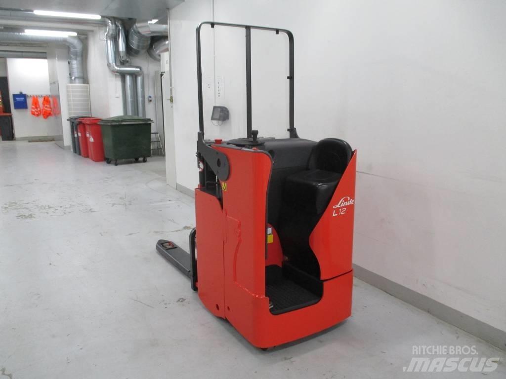 Linde L12LS Самоходные электроштабелёры