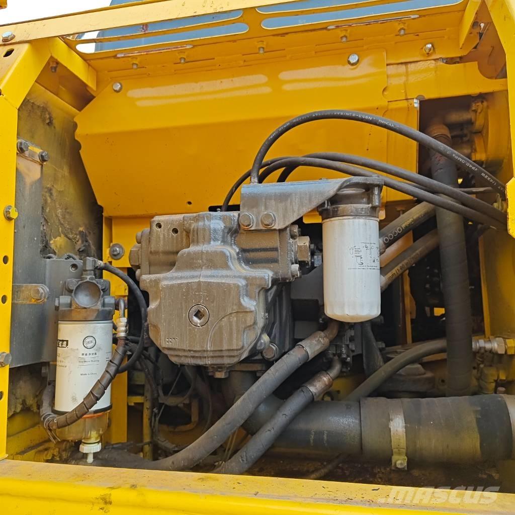 Komatsu PC 240 LC-8 Гусеничные экскаваторы