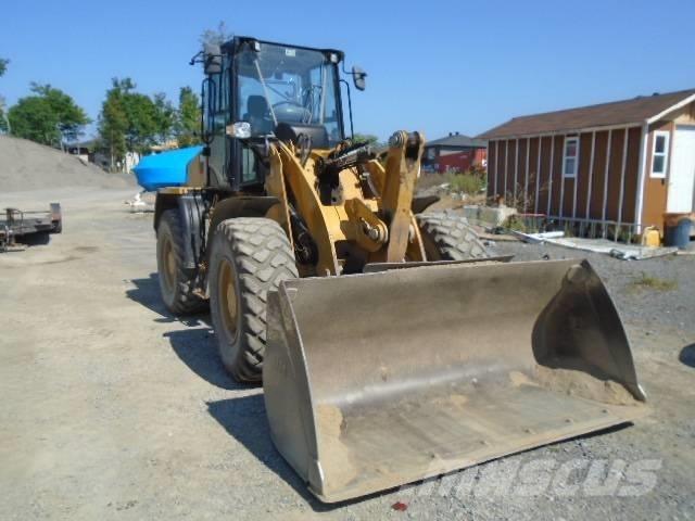 CAT 914M Фронтальные погрузчики