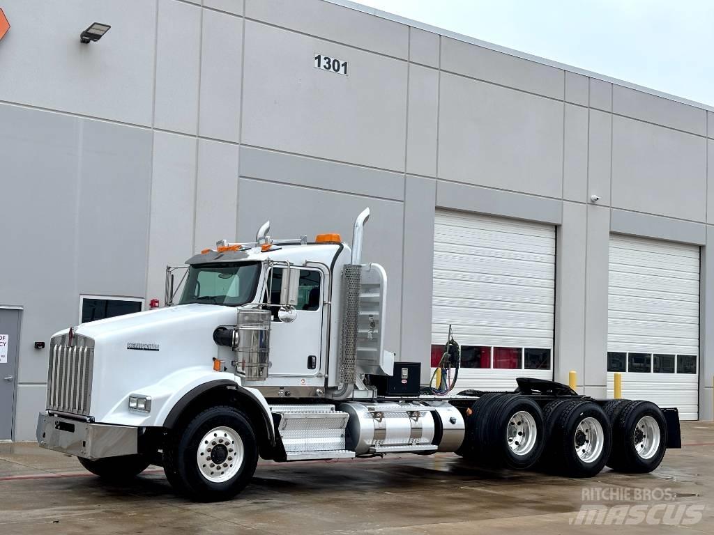 Kenworth T 800 Седельные тягачи