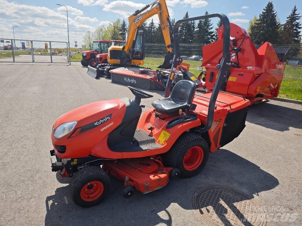 Kubota GR 2120 Самоходные газонокосилки