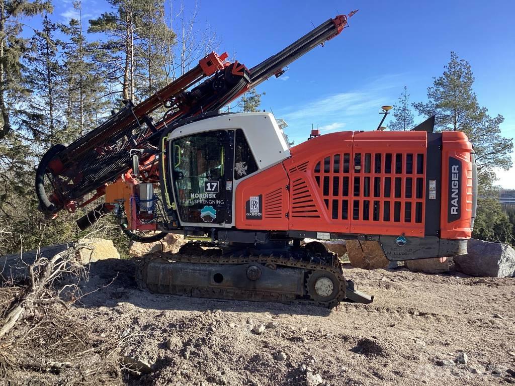 Sandvik DX800i Буровые вышки