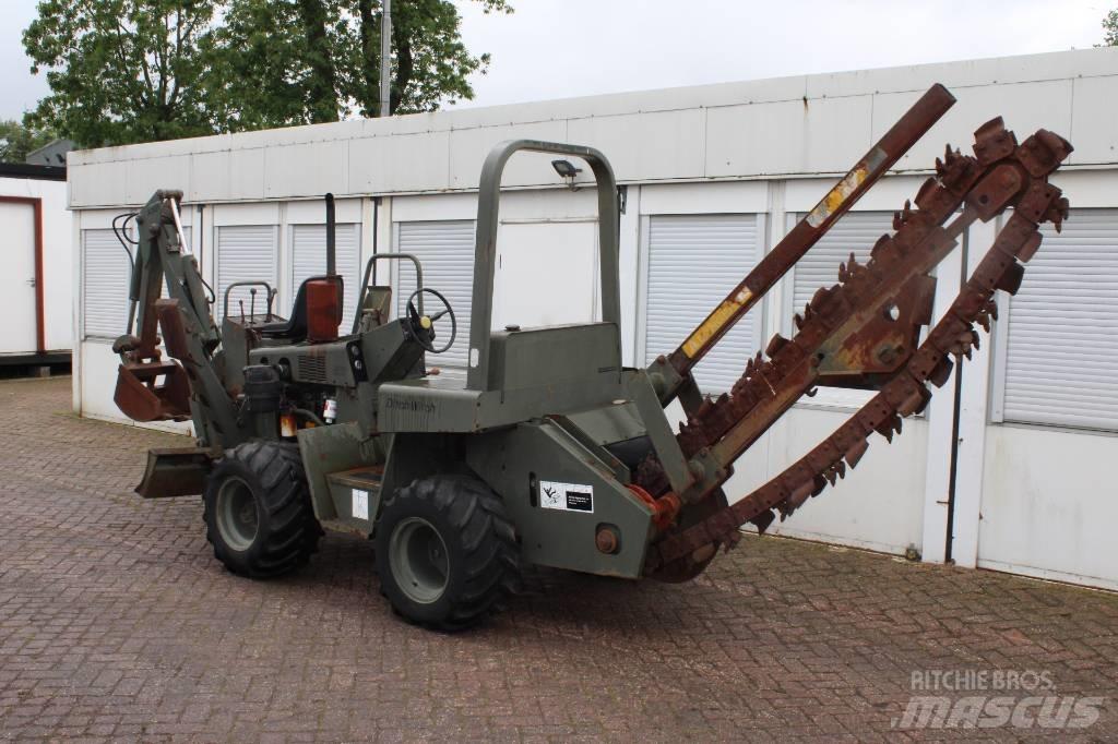Ditch Witch 3210 Траншеекопатели