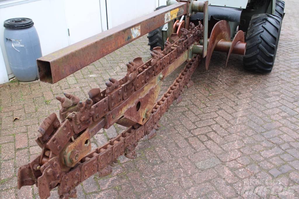 Ditch Witch 3210 Траншеекопатели