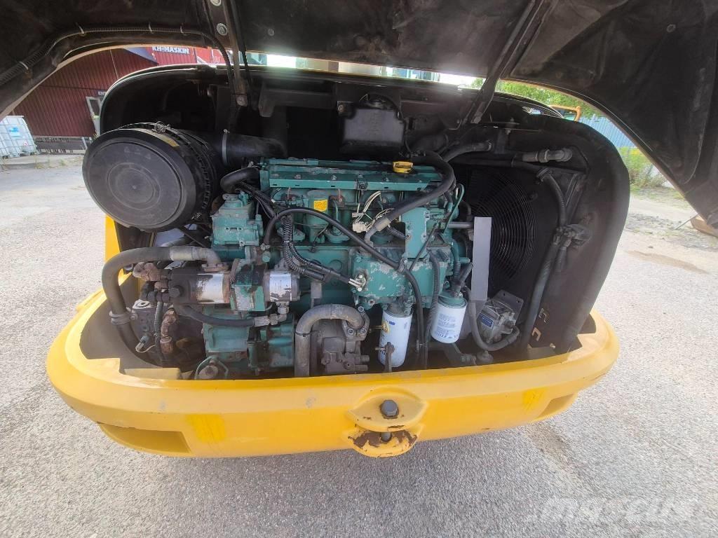 Volvo L 40 B Фронтальные погрузчики