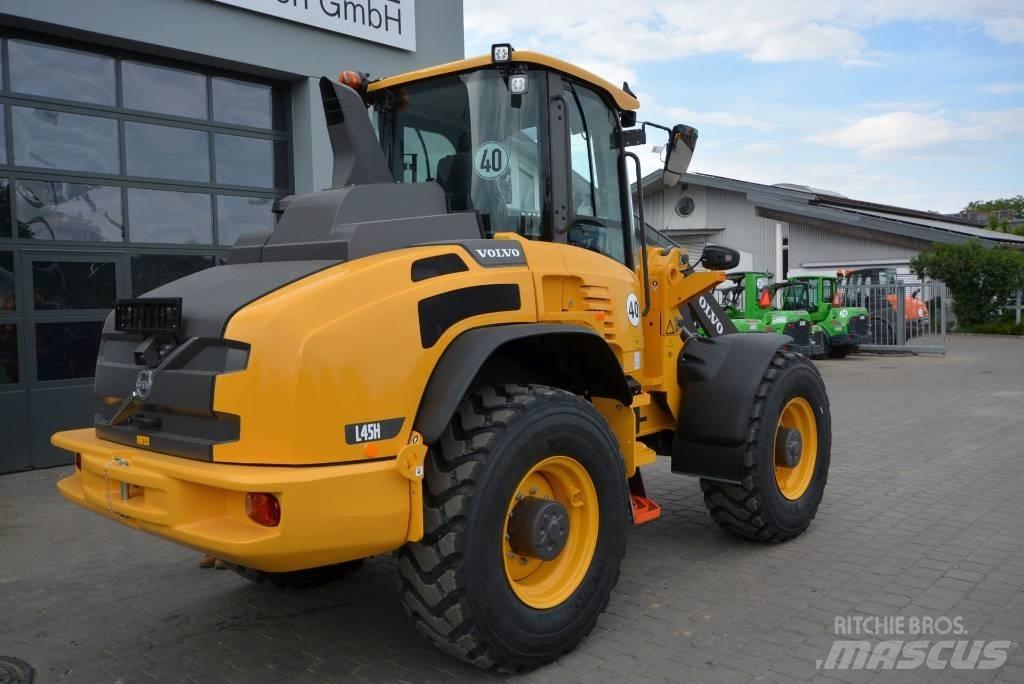 Volvo L 45 HS Фронтальные погрузчики