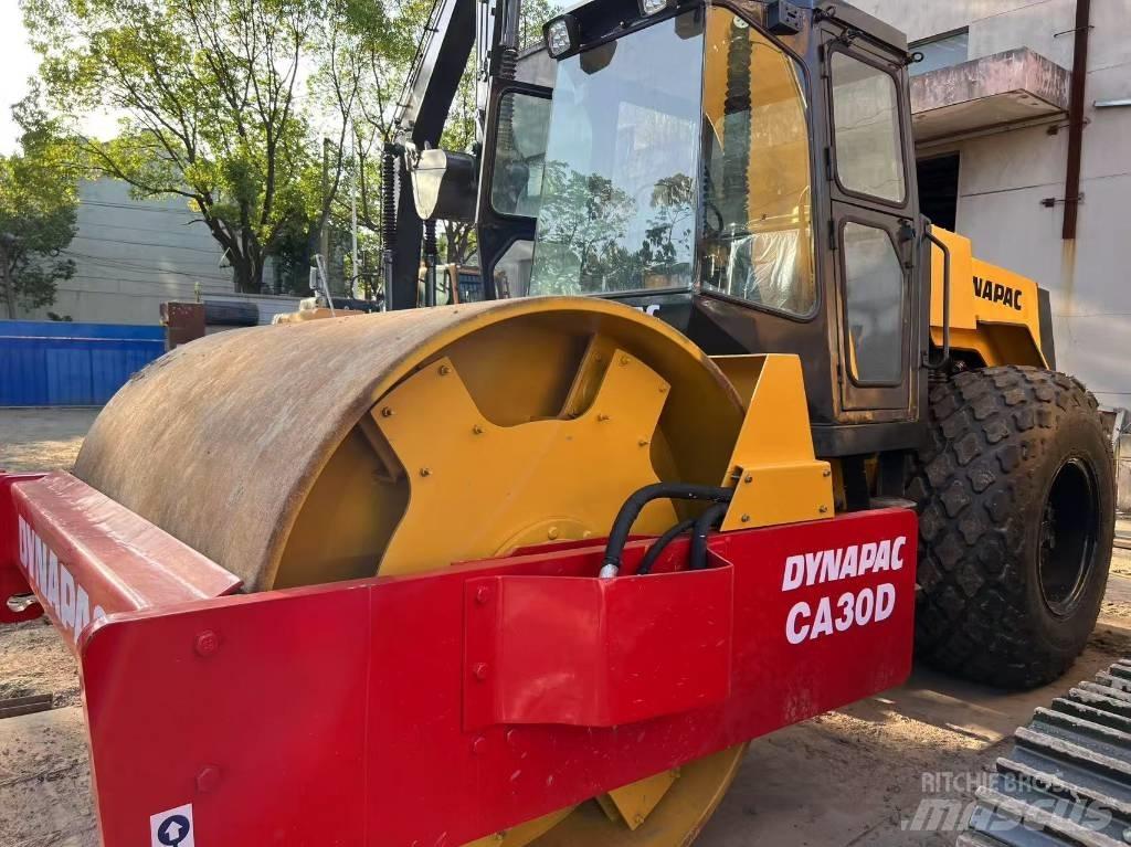 Dynapac CA 30 D Грунтовые катки