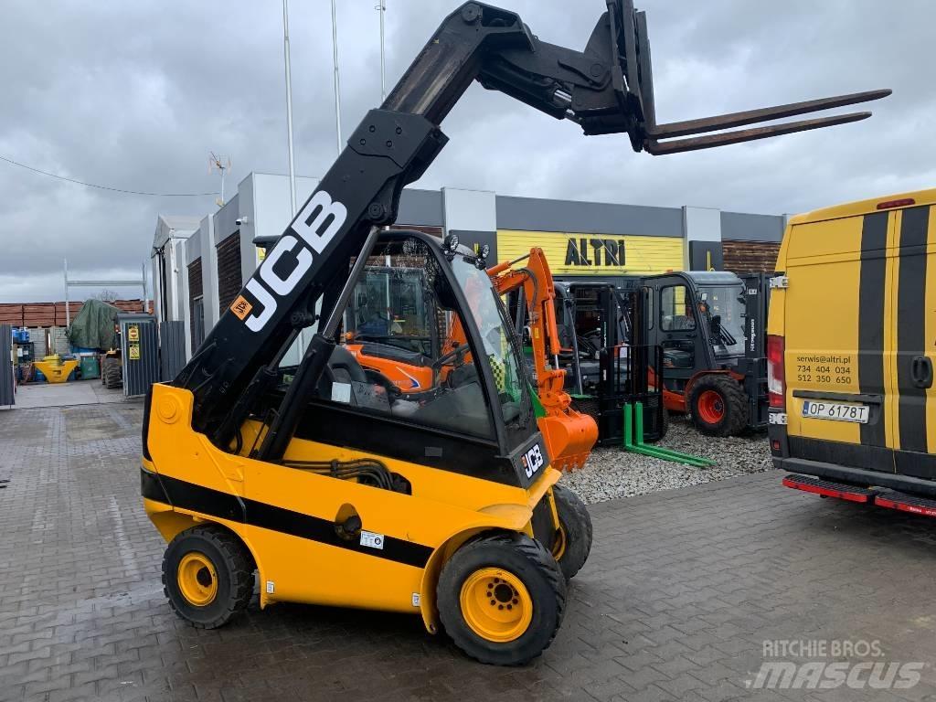 JCB TLT 30 D Телескопические погрузчики
