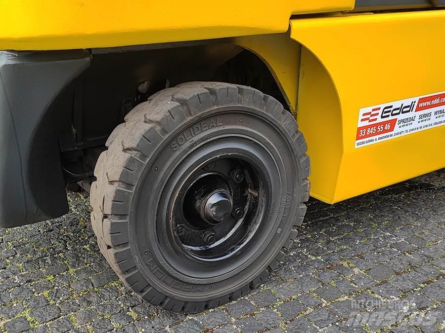 Komatsu FG40T-7 Газовые погрузчики
