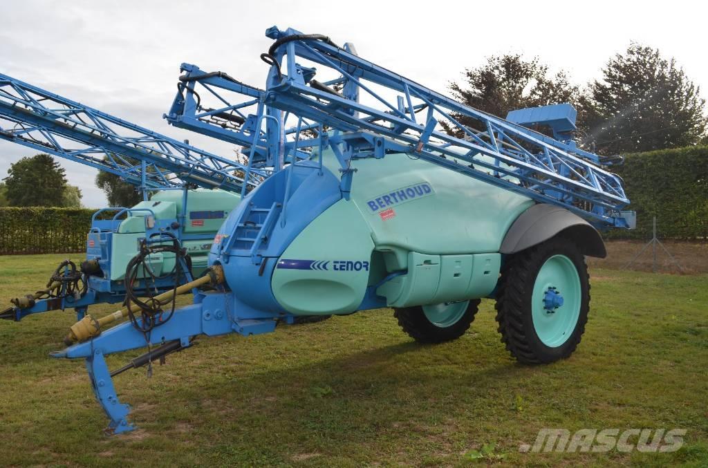 Berthoud Tenor Прицепные опрыскиватели