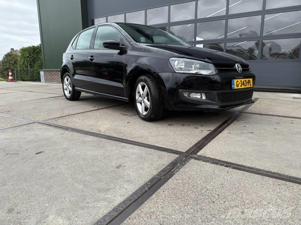 Volkswagen Polo Легковые автомобили
