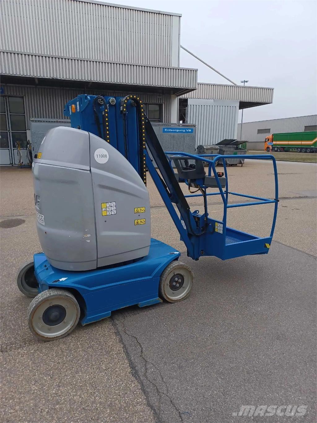 JLG Toucan 10E-L Коленчатые подъемники