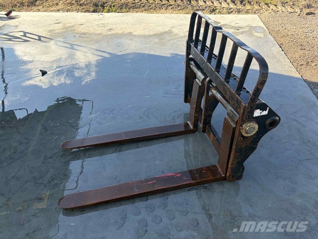 Manitou Pallegafler Телескопические погрузчики