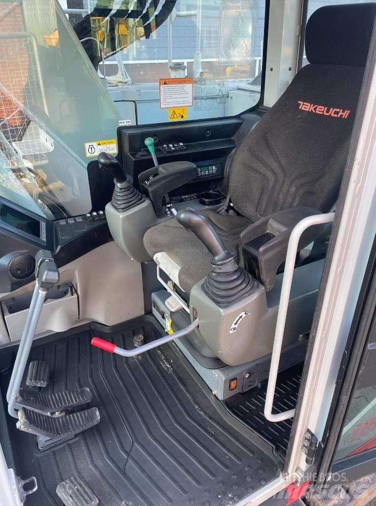 Takeuchi TB2150R Гусеничные экскаваторы