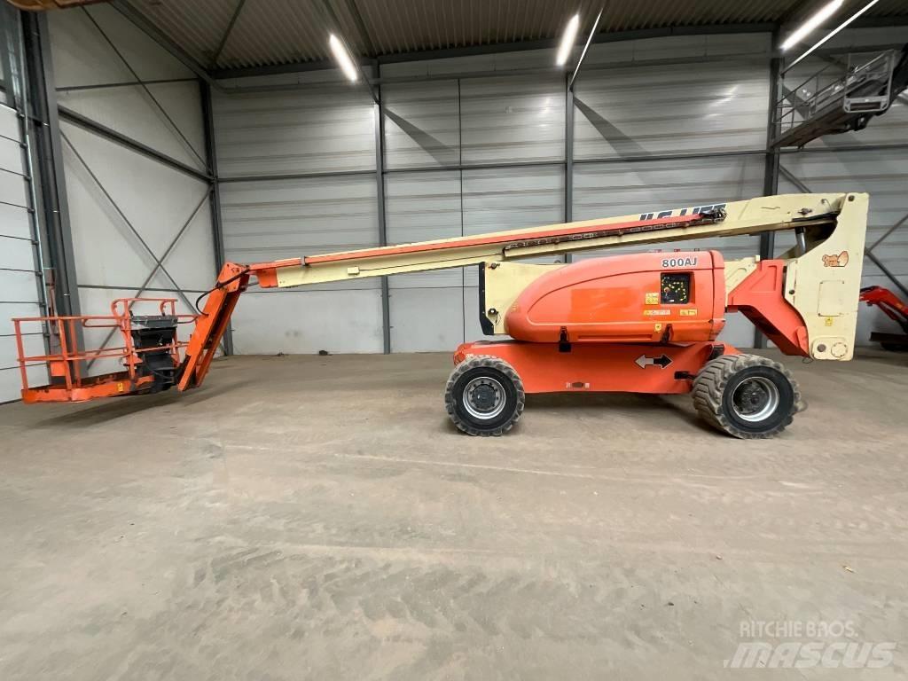 JLG 800 AJ Коленчатые подъемники