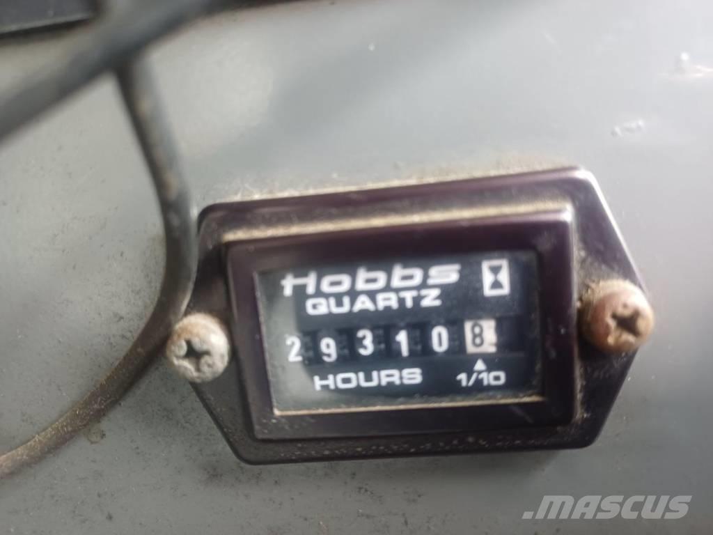 Kobelco CKE 2500 Гусеничные краны