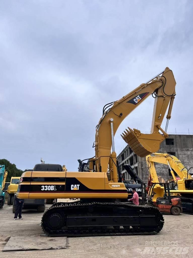 CAT 330 B Гусеничные экскаваторы