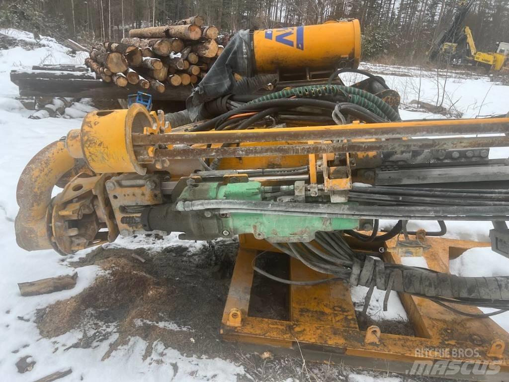 CAT 325 FL CR Буровые вышки