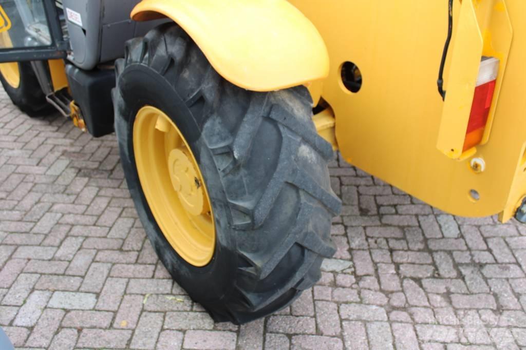 JCB 530-70 Телескопические погрузчики