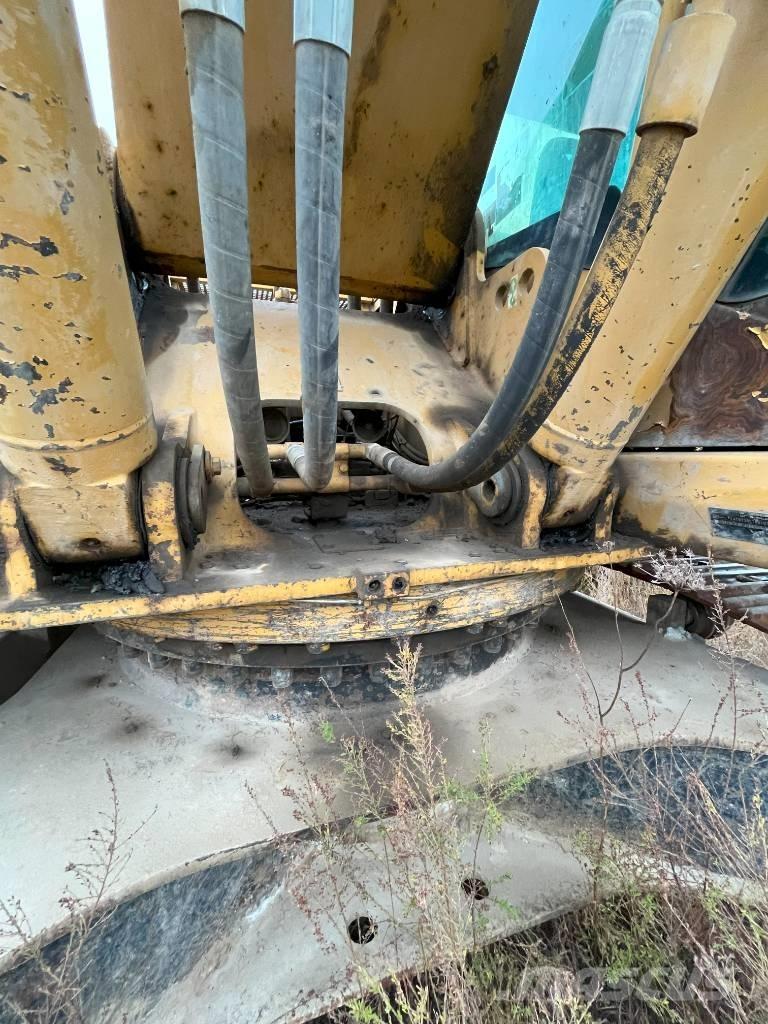 CAT 330 CL Гусеничные экскаваторы