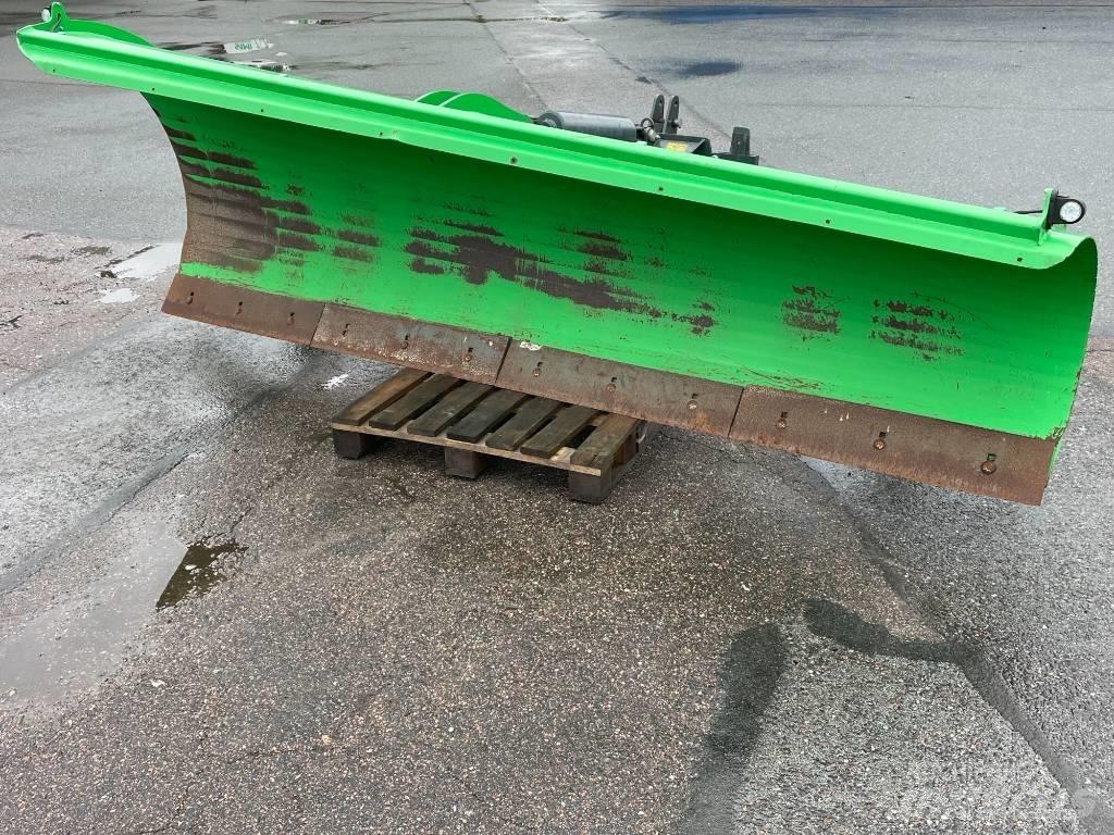 Sami DM-3700 Снежные отвалы и плуги