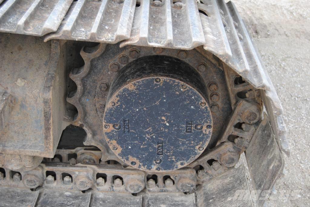 Volvo EC 140 EL Гусеничные экскаваторы