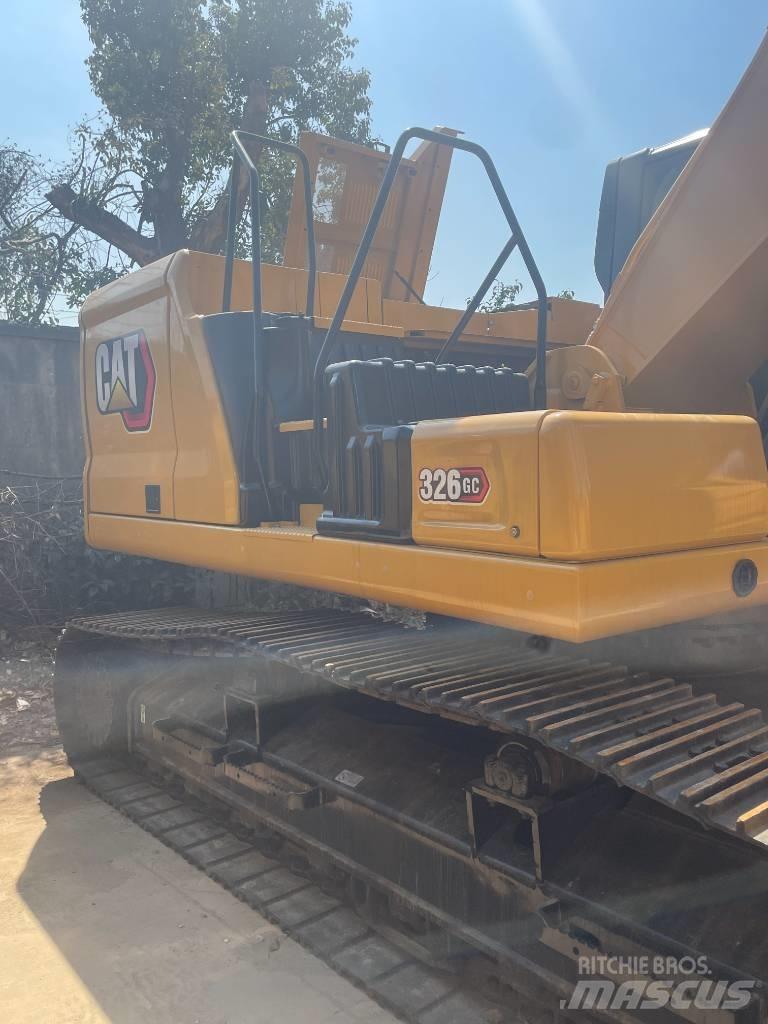 CAT 326 GC Гусеничные экскаваторы
