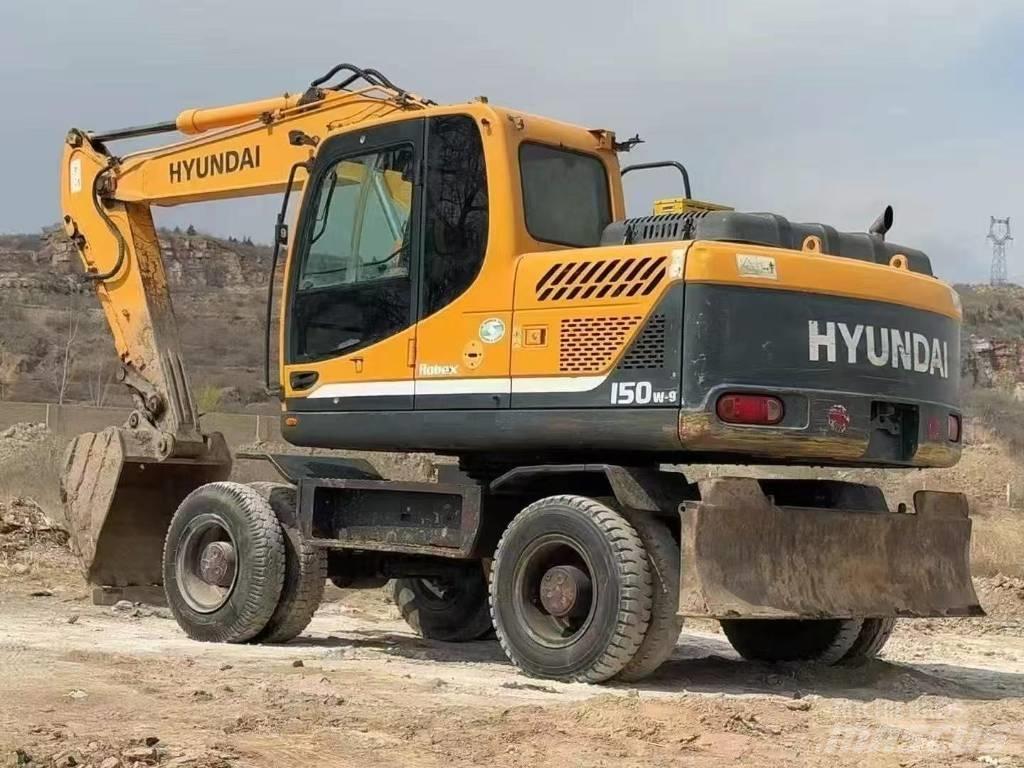 Hyundai 15 BT-9 Колёсные экскаваторы