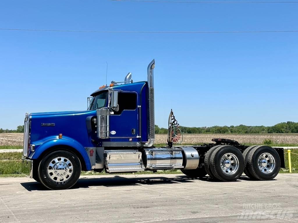 Kenworth W 900 Седельные тягачи