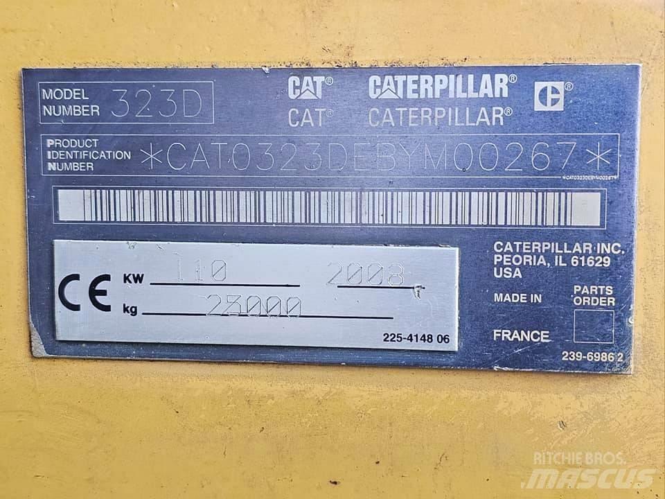 CAT 323 D L Гусеничные экскаваторы