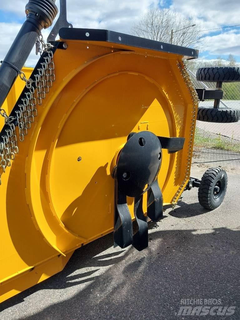 McConnel SR460 Мульчирователи