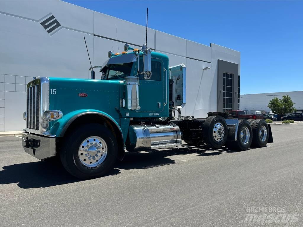 Peterbilt 388 Седельные тягачи