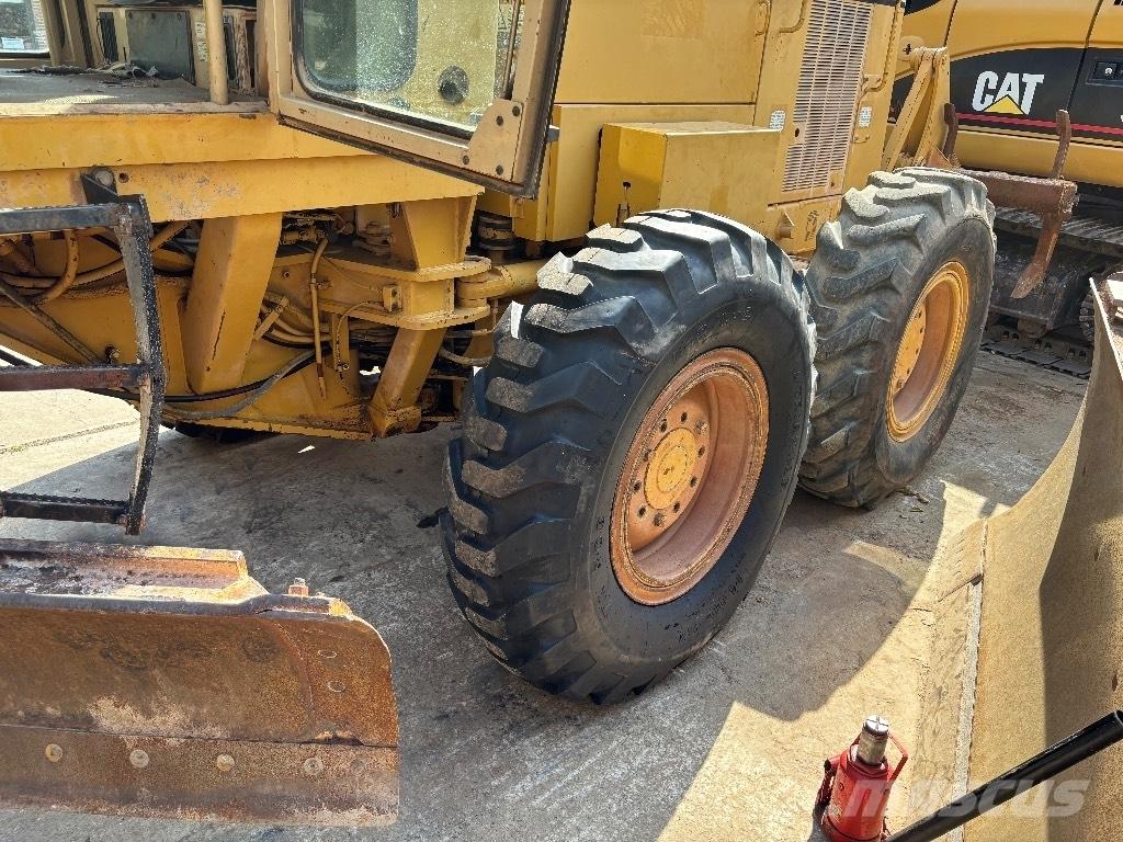 CAT 12 H Грейдеры