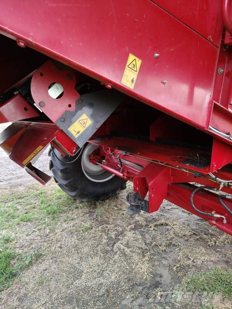 Case IH CF 80 Зерноуборочные комбайны