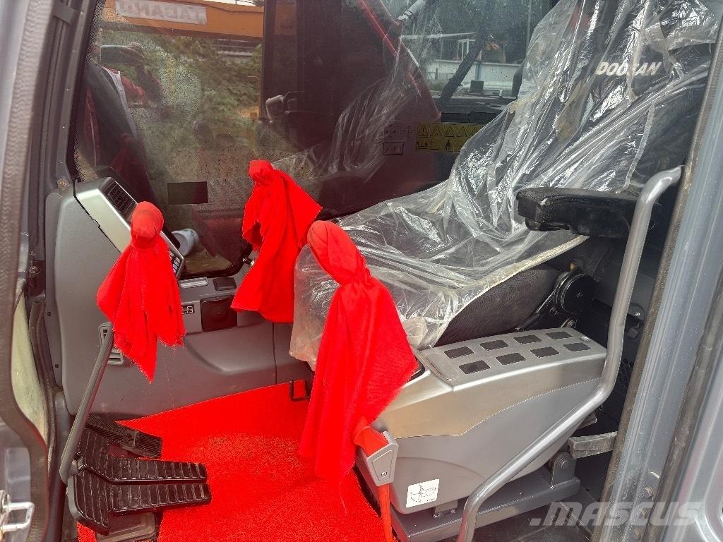 Doosan DX 225 LCA Гусеничные экскаваторы