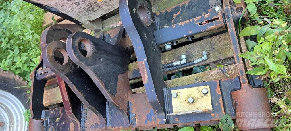 JCB TM320 PIN CONE Комплектующие для погрузочных и сельхозмашин