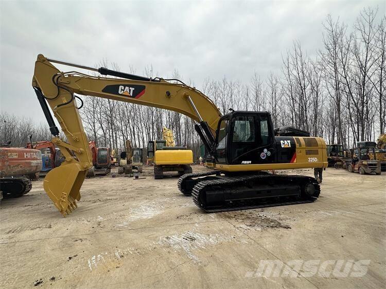 CAT 325D2 Гусеничные экскаваторы