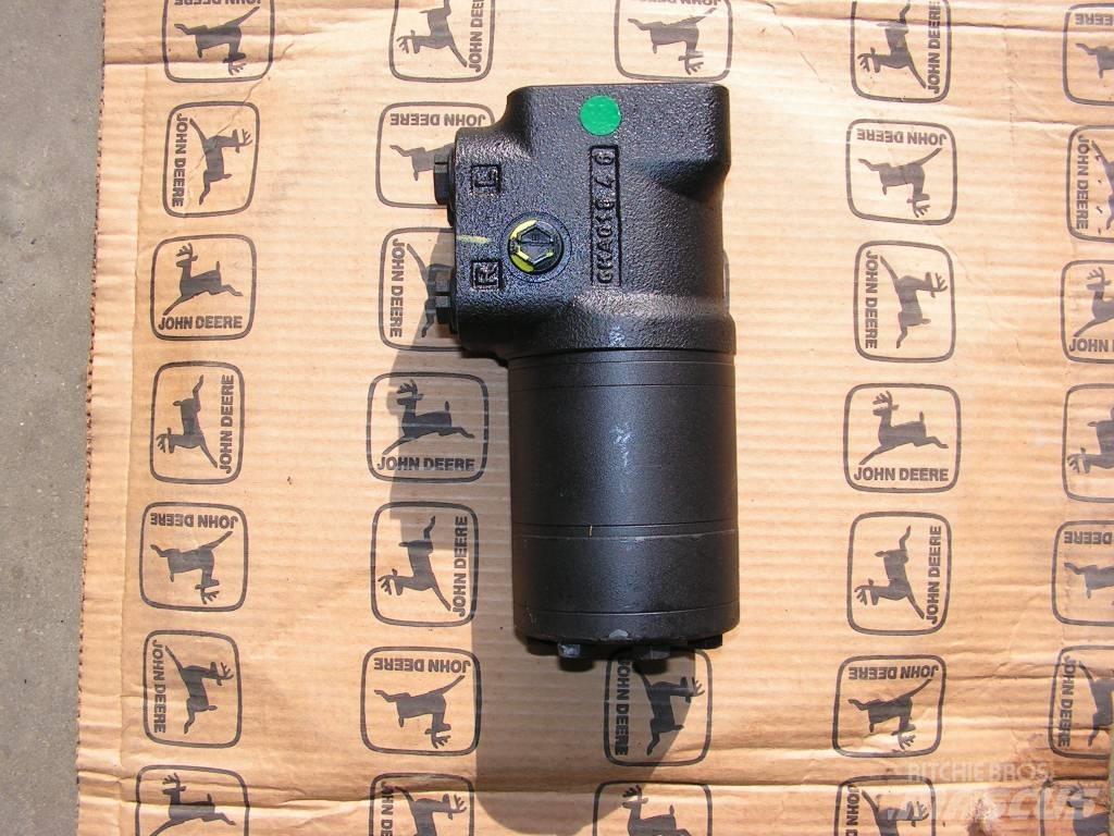 John Deere 6xxx M, R Детали гидравлической системы
