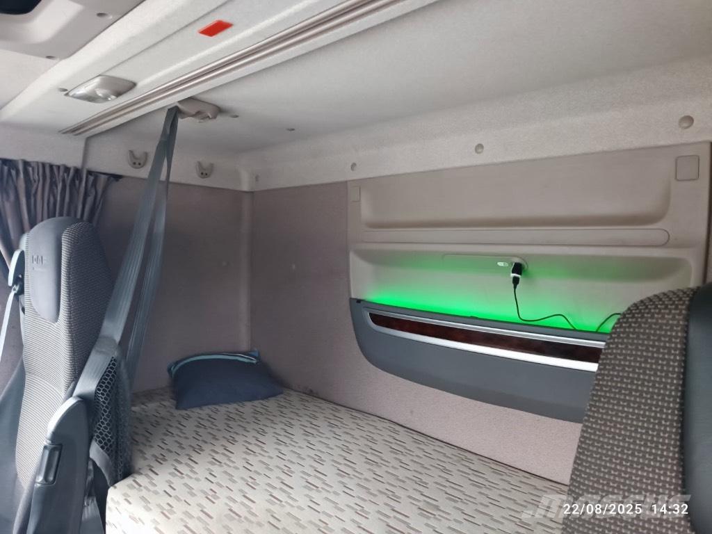 DAF XF 510 Грузовики-Мультилифты
