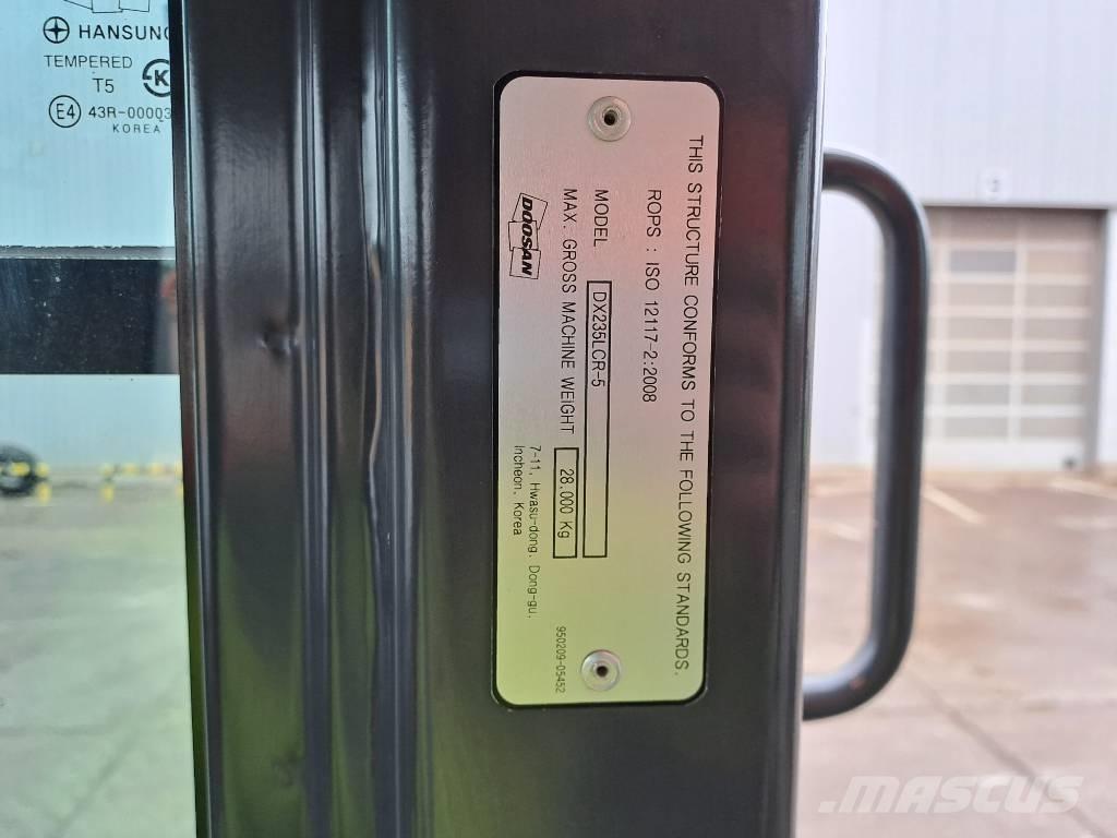 Doosan DX 235 LCR-5 Гусеничные экскаваторы