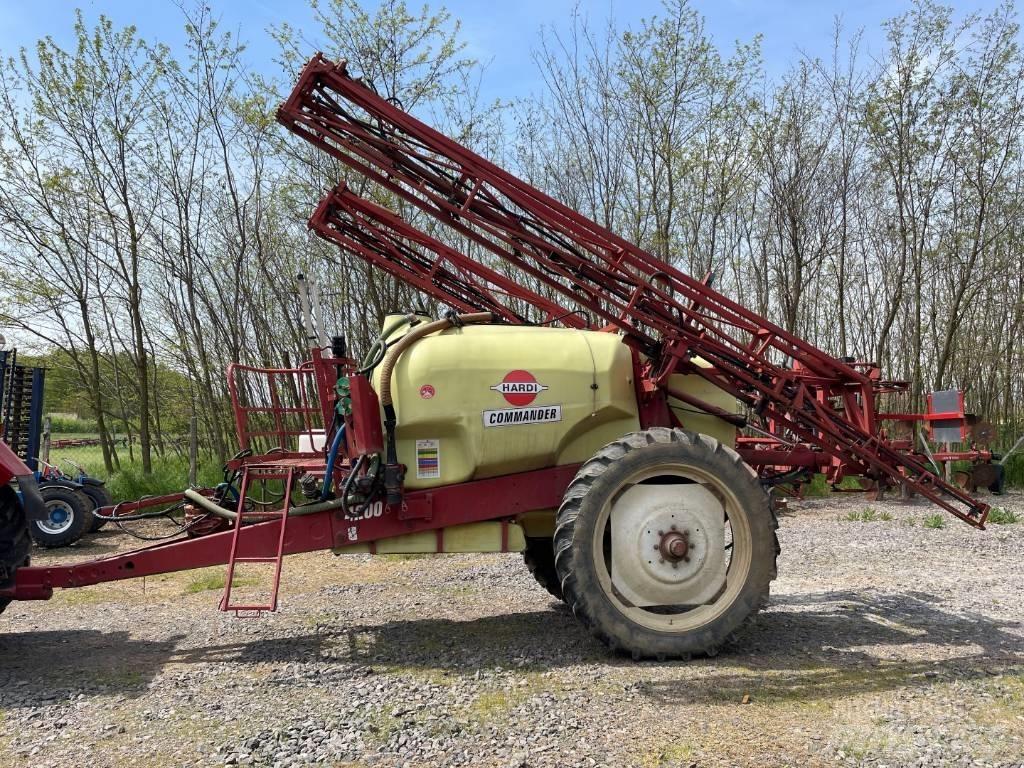 Hardi Commander 4200 Прицепные опрыскиватели