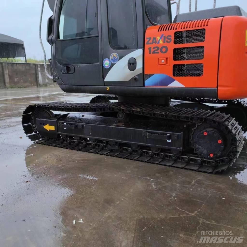 Hitachi ZX 120 Гусеничные экскаваторы