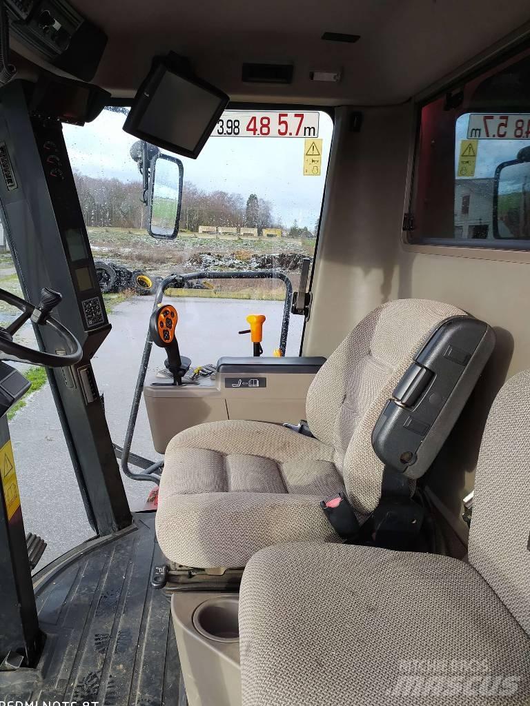 Case IH 7088 Зерноуборочные комбайны
